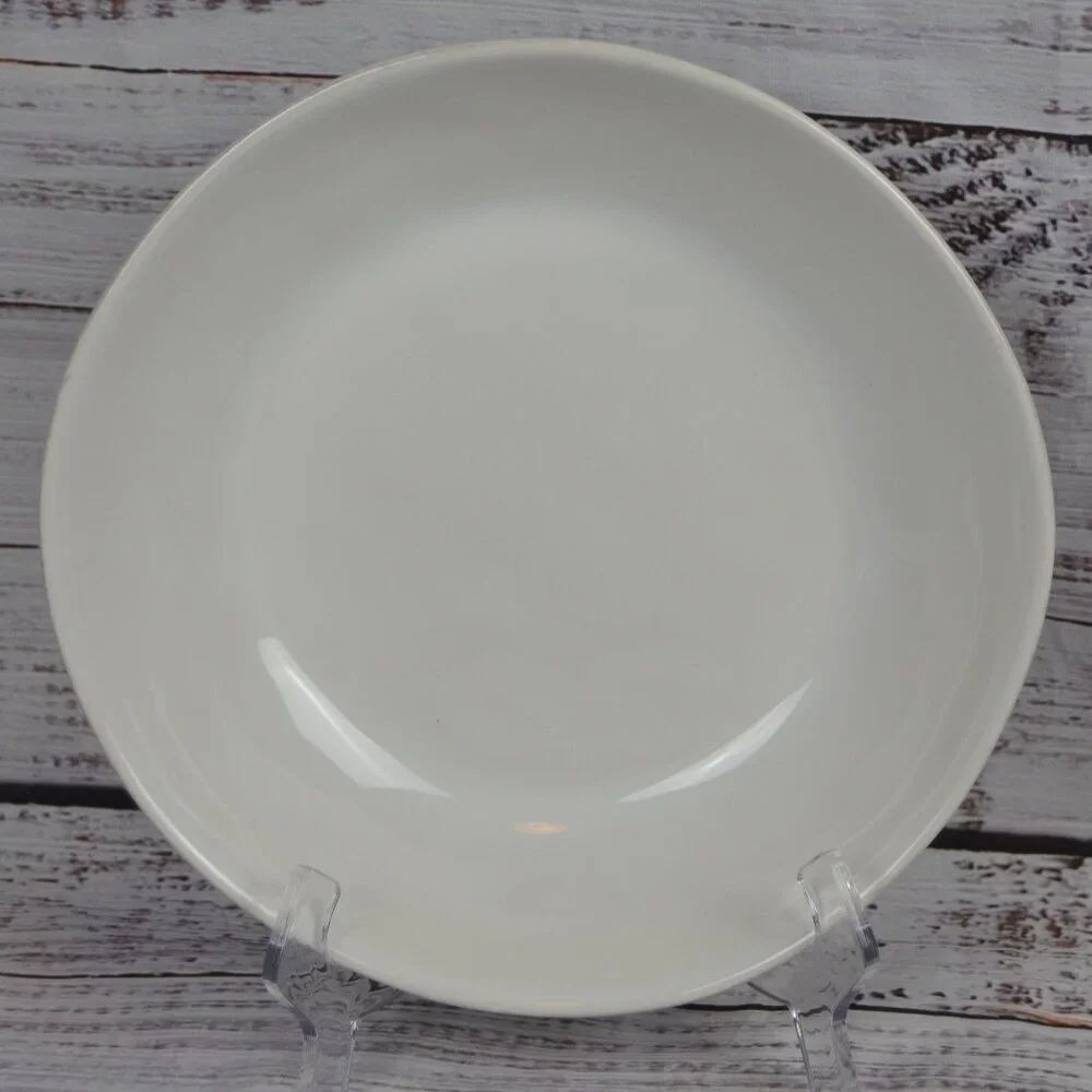 Crate & Barrel 9” Marin White Pasta Bowl Low Wavy Rim 141-499 NEW